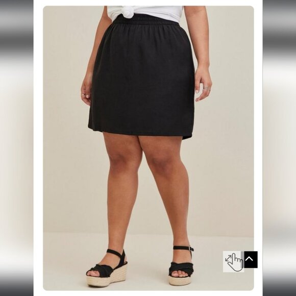 Torrid Black Skirt - Picture 1 of 4